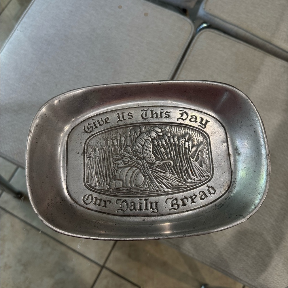 Wilton Armetale Give us this daily bread Silver Bread Tray with‎ Engraving